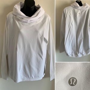 Brand new w tags Lululemon white healthy heart pullover w thumbholes size 6